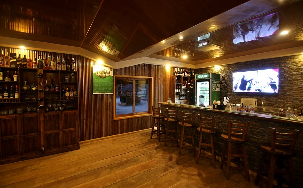 Restaurant &#038; Bar Bar New
